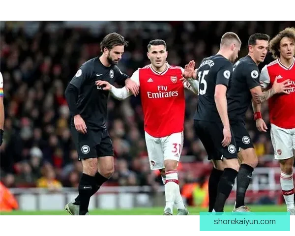 英超劳埃德·凯利状态回暖，近期表现值得关注