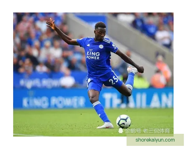 阿卜杜拉耶·杜库雷本赛季表现稳健，助力球队中场竞争力增强